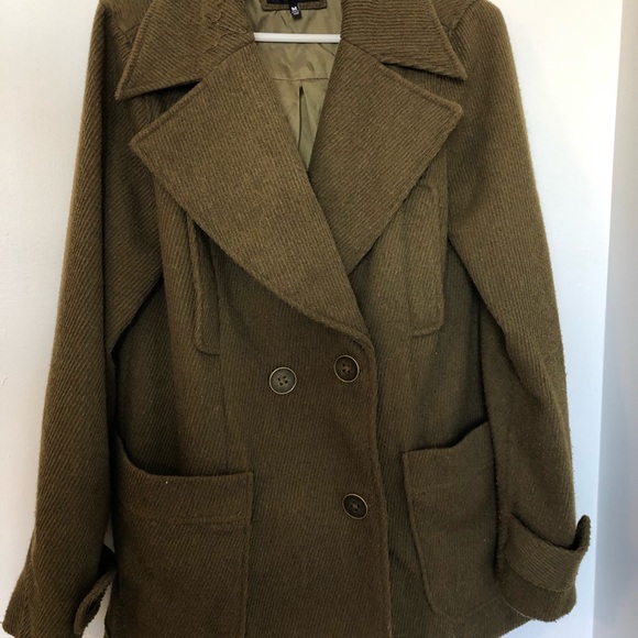 Fall or spring coat - Picture 2 of 7